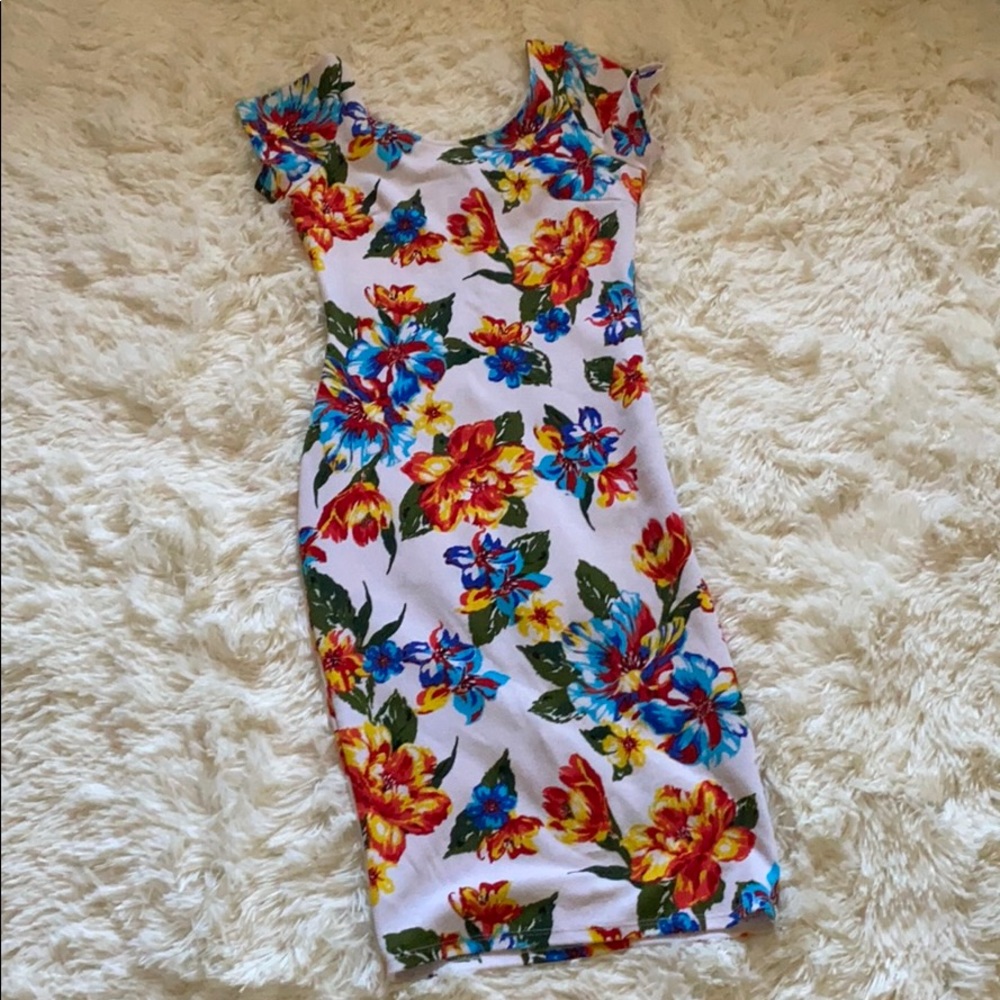Flowery midi dress